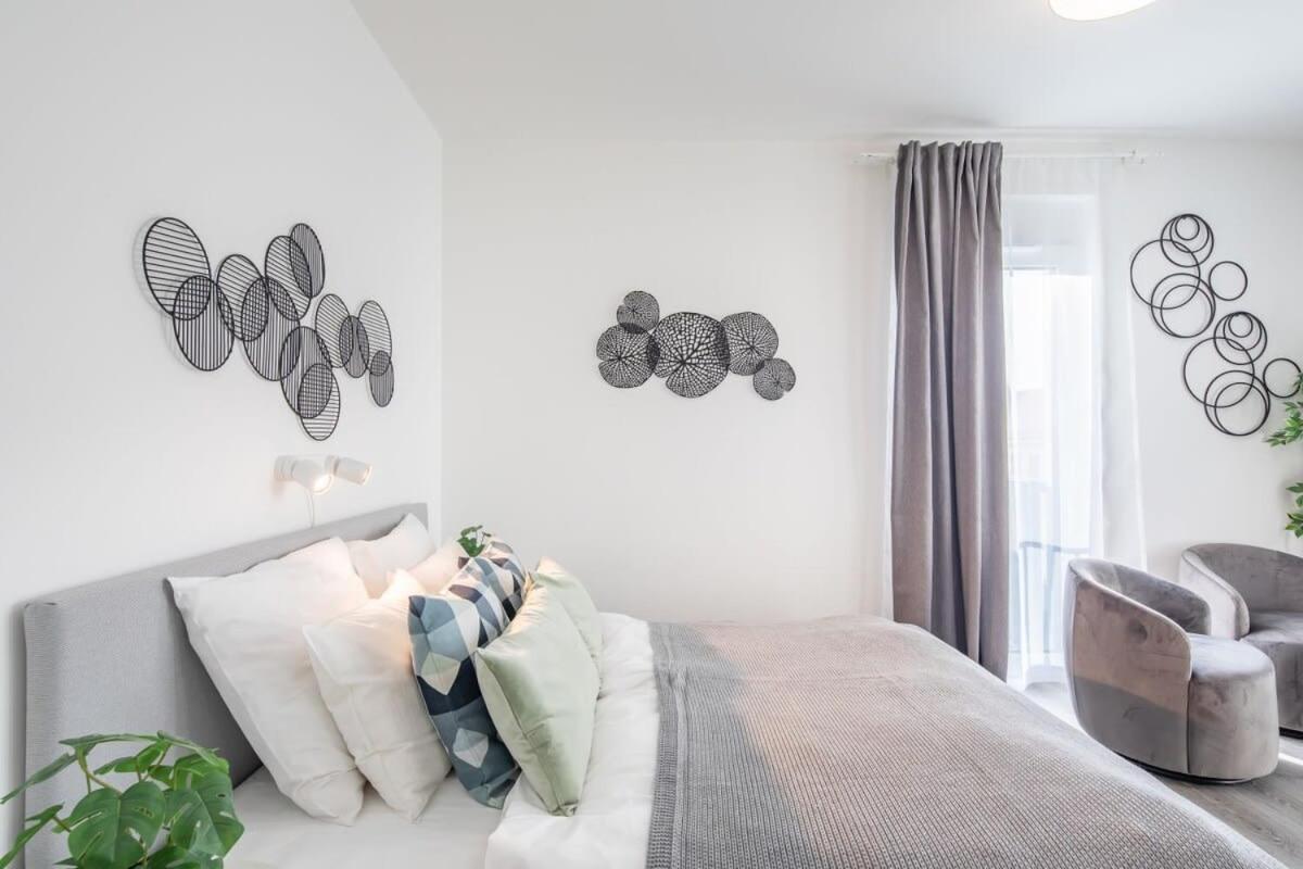 Fresh & Modern - With 2 Balconies Lejlighed Budapest