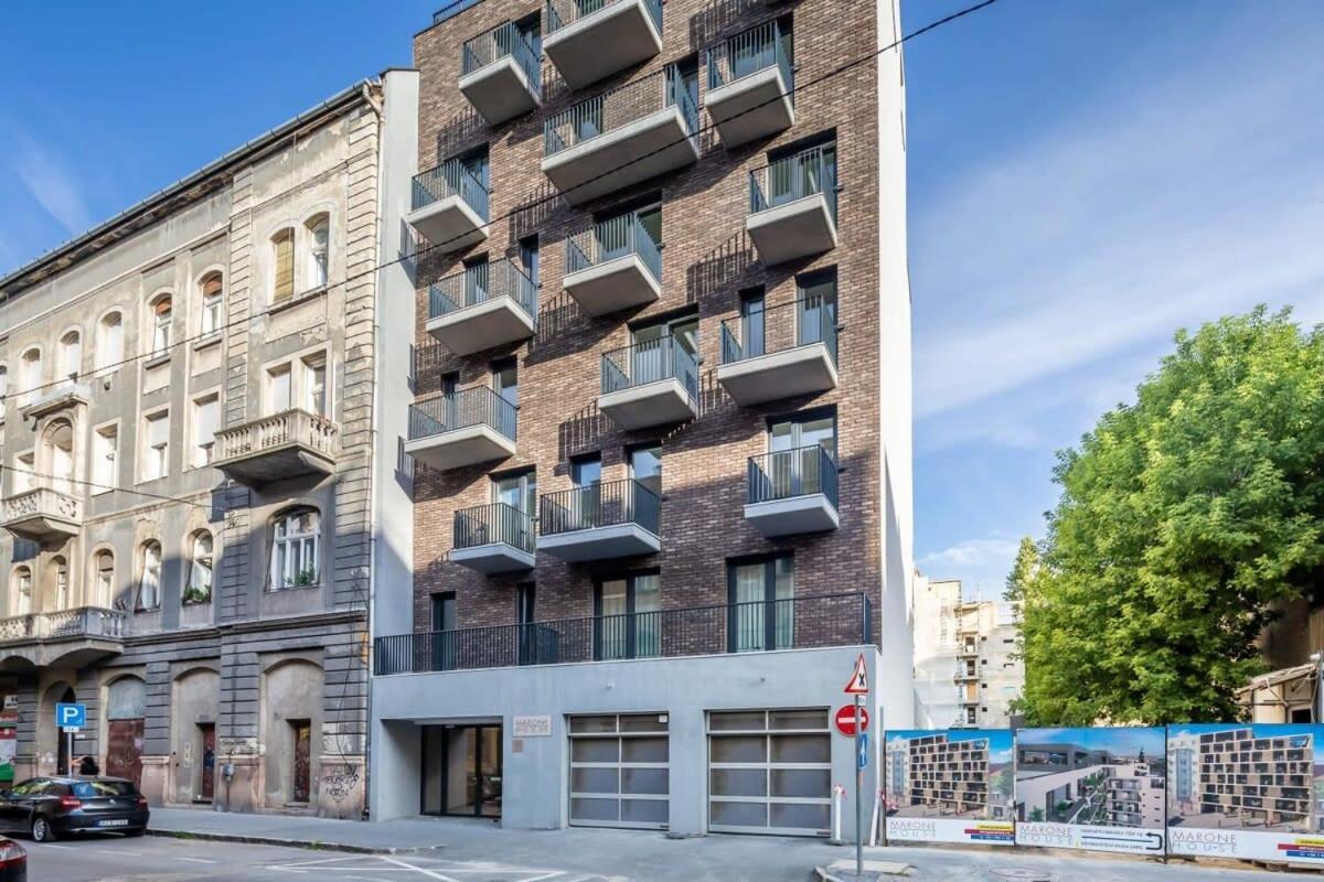 Fresh & Modern - With 2 Balconies Lejlighed Budapest