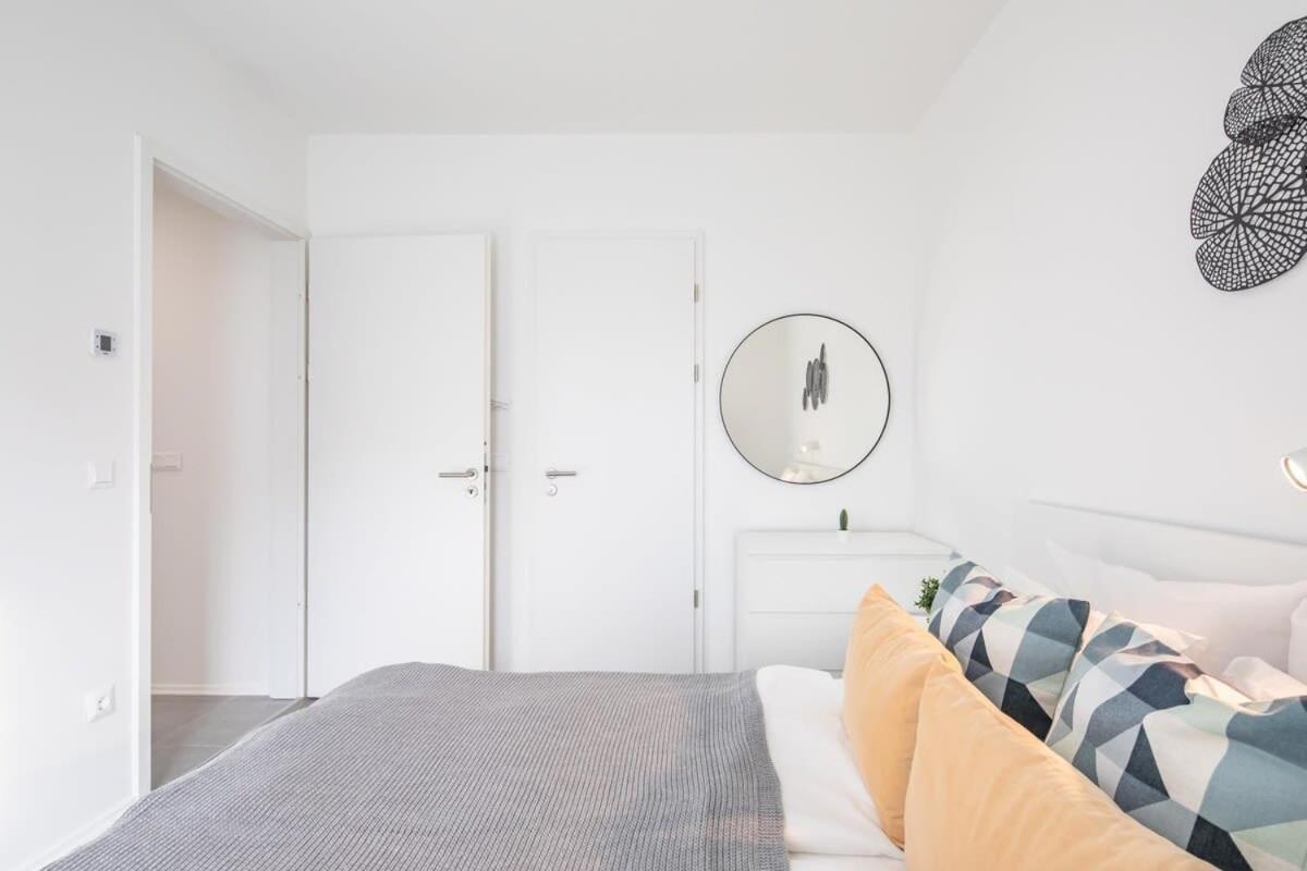 Fresh & Modern - With 2 Balconies Lejlighed
